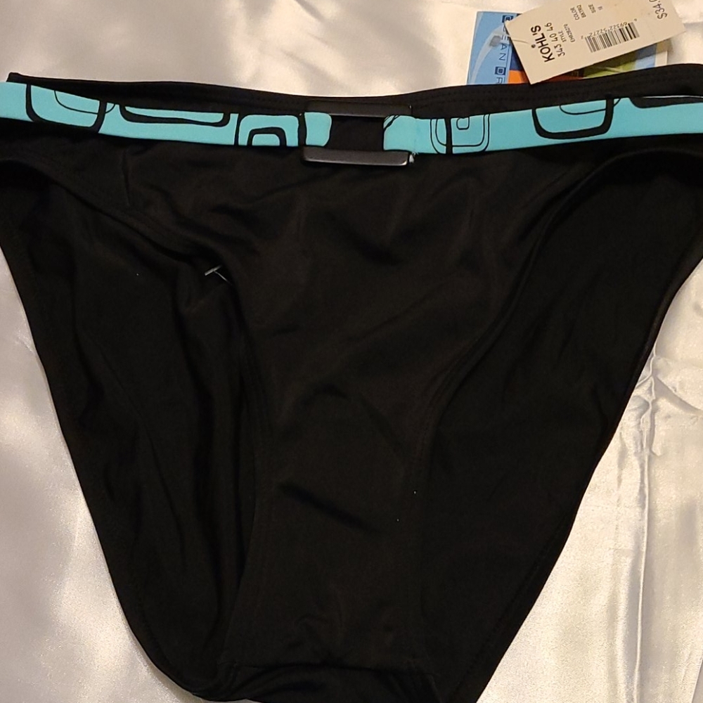 Womans swim suit bottom size 16